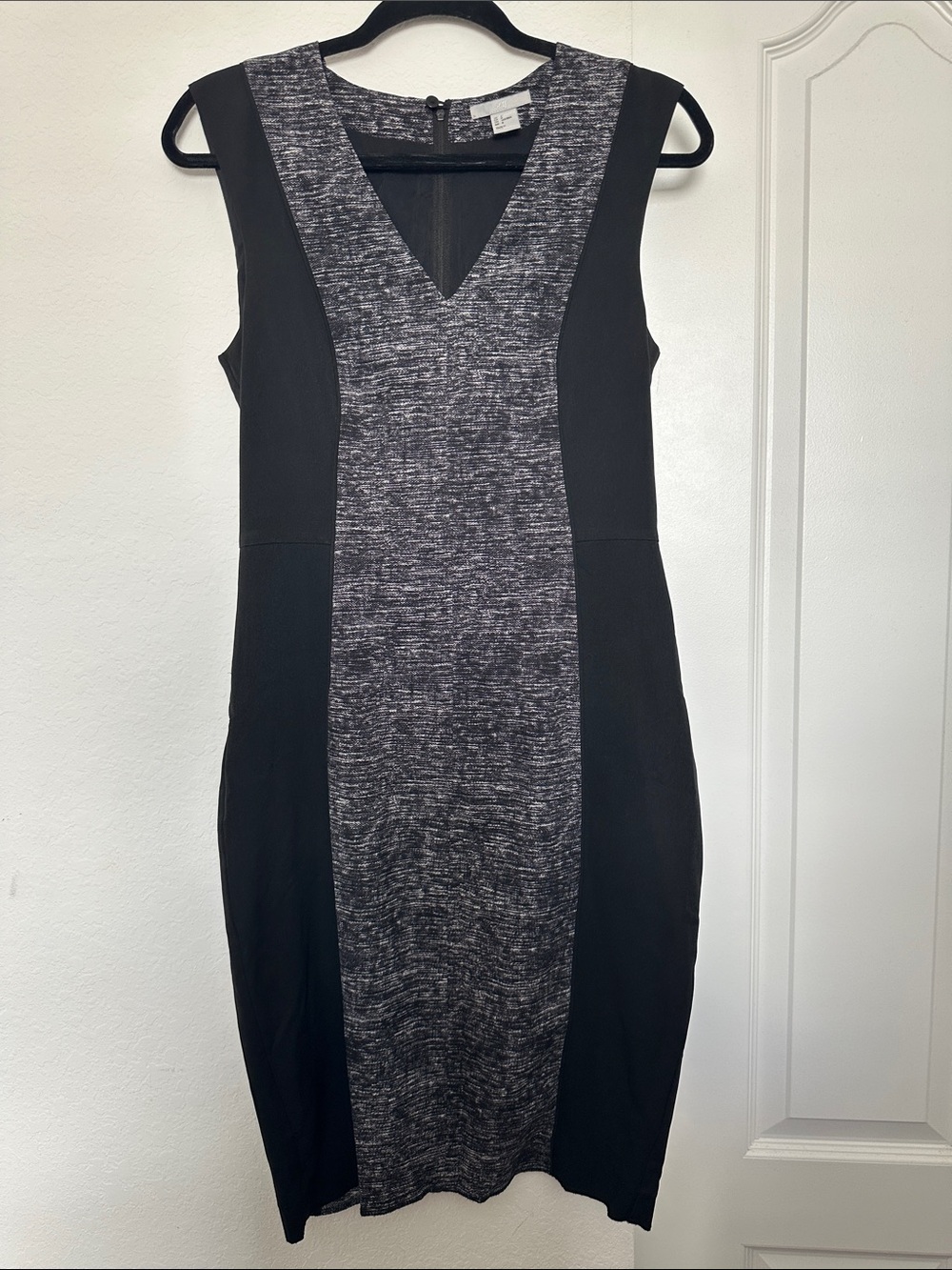 H&M Black and Gray V-Neck Midi Sheath Dress